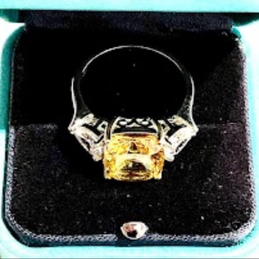 Yvonne 13 ct. t.w. Radiant Cut Yellow Canary & Trillion Cut White Ring - Picture 7 of 17